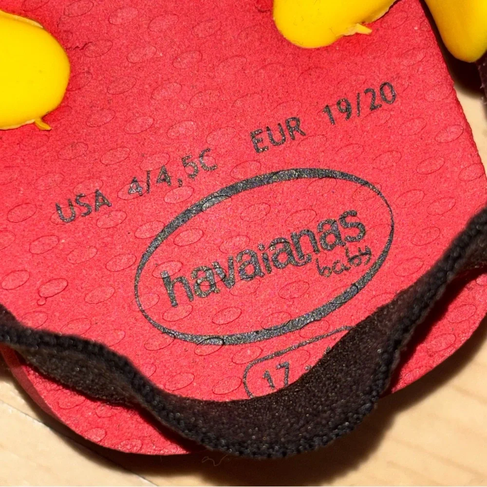 Havaianas Baby Mickey Mouse Sandals Size 5C Disney Flip Flop Heel Strap NOTE